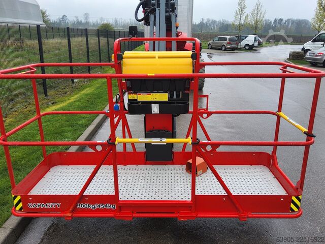 Articulated telescopic work platform Magni DTB34RT