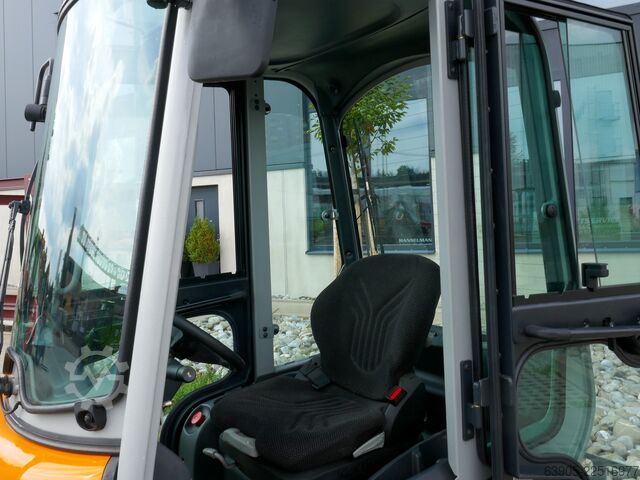 Schlepper Still LTX80