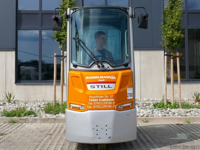 Schlepper Still LTX80