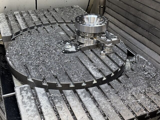 5 Achse zentrum DECKEL MAHO DMU 100T Deckel Maho DMU 100T