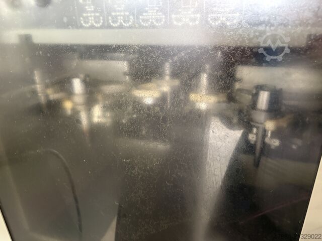 Universal-Bearbeitungszentrum DECKEL MAHO DMU 70 VL