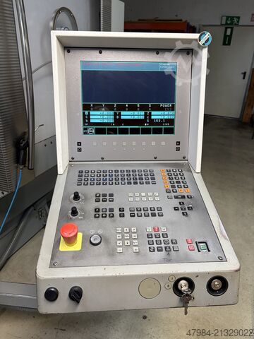 Universal-Bearbeitungszentrum DECKEL MAHO DMU 70 VL