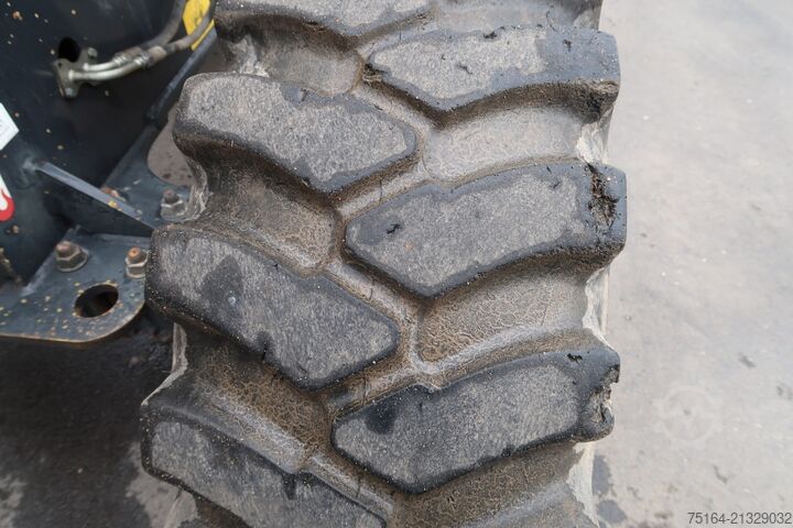 Loader Komatsu WA 100 M-6