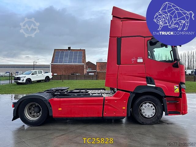 Standard-SZM Renault T 520