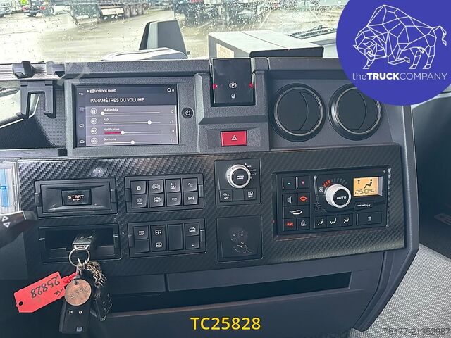 Standard-SZM Renault T 520