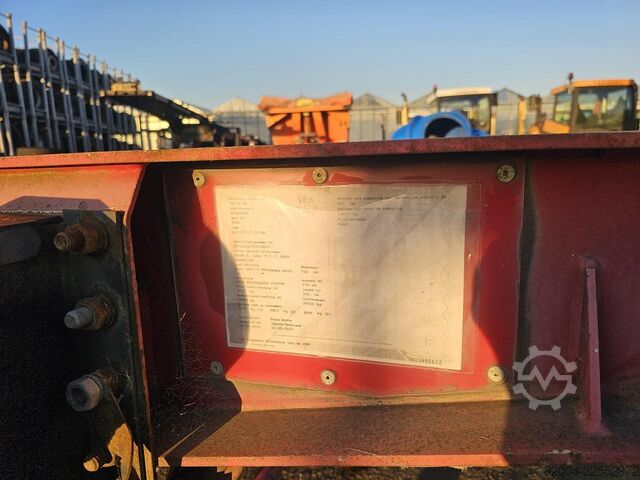 Transport von Containern BURG BPO 12-27 CCXGX-00/   FOOT/BPW DRUM/APK 13...