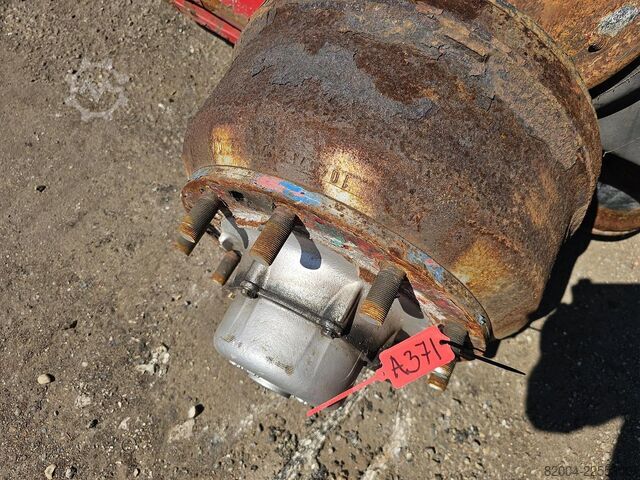 Achse SAF TRAILER AXLE DRUM SINGLE TIRE.