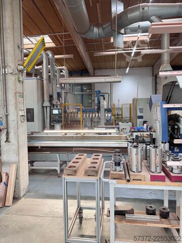 Lineares CNC Bearbeitungszentrum Working Process LOGOS SCH 21