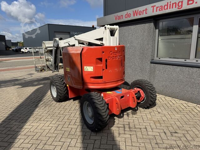 Genie Z-34/22 Articulating Boom Lift / Work Platform, 12.5M Working Height, 4x4, Kubota Diesel, 2015 GENIE Z-34/22 Knikarmhoogwerker / Arbeitsbuhne 12.5M werkhoogte 4X4 Kubota Diesel 2015