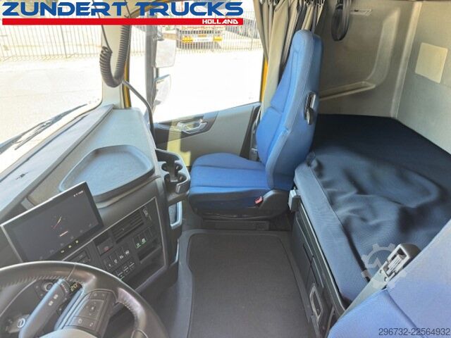 Standard-SZM Volvo FH 460 GLOBETROTTER,IPARCOOL, 2 TANKS, 2 BEDS, ...
