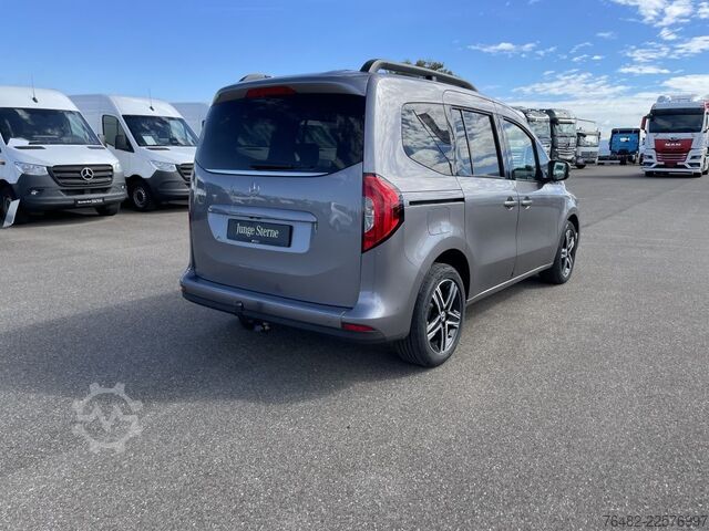 Minibus MERCEDES-BENZ T 180 d PROGRESSIVE/MBUX/NAVI/AHK/KEYLESS-GO/KAM