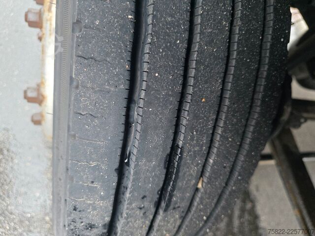 Tipper van MAN 8.174 / E3 / Kipper Kran Greifer / 2X AHK