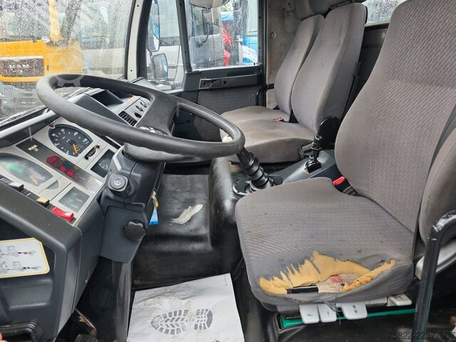 Tipper van MAN 8.174 / E3 / Kipper Kran Greifer / 2X AHK