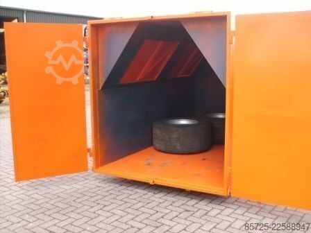 Open container  