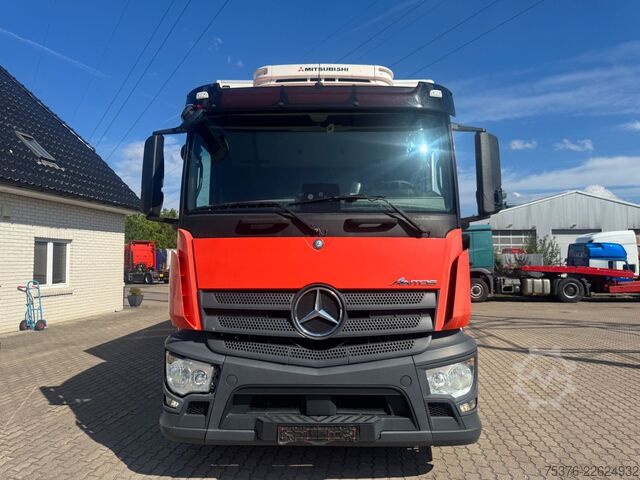 Kühlkoffer-LKW MERCEDES-BENZ ANTOS 2540 kompletter ZUG