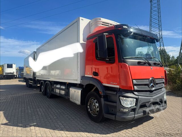 Kühlkoffer-LKW MERCEDES-BENZ ANTOS 2540 kompletter ZUG