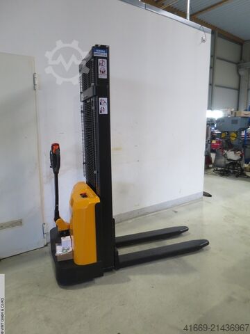 Gabelhubwagen - Elektro RTE 7861 / 3.0