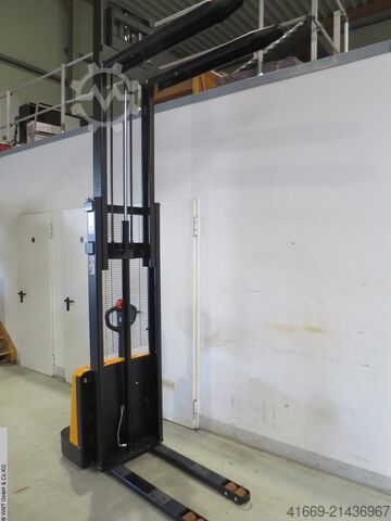 Gabelhubwagen - Elektro RTE 7861 / 3.0