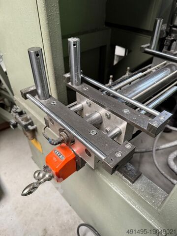 CUTTING MACHINE PRESSTA EISELE PROFILMA 450