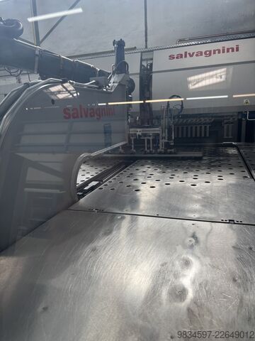 Sheet metal processing center Salvagnini P4