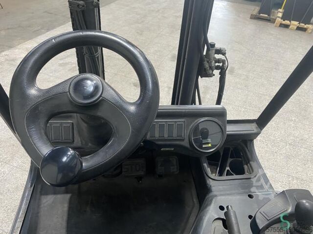 Gabelstapler Linde E25