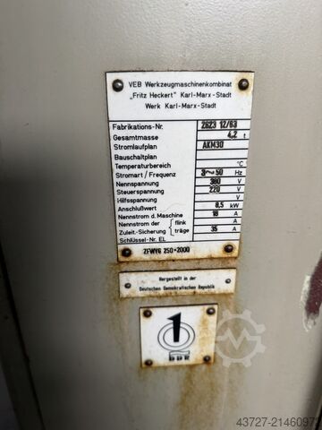 Gewindefräsen und Wälzfräsmaschine WMW HECKERT ZFWVG 250x2000