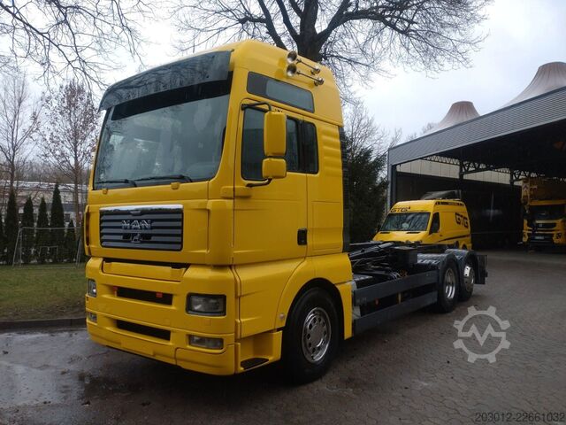 Abrollkipper MAN TGA 26.430   6x2  Abroller
