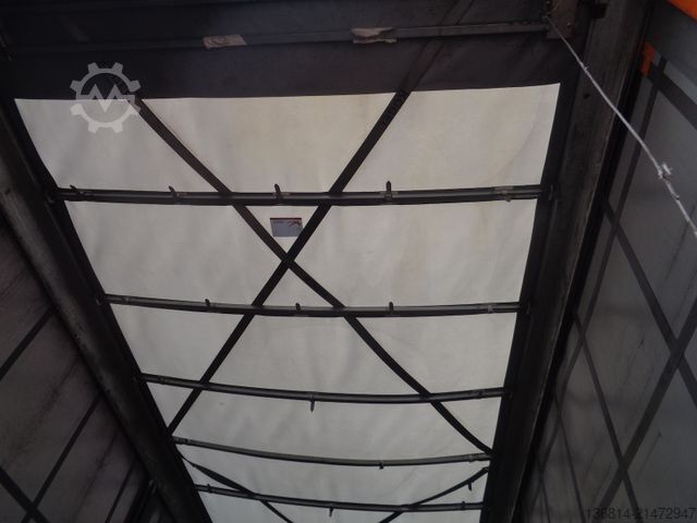 Auflieger mit Pritsche & Plane KÖGEL SN24 MEGA 435/50 R19,5 SAF