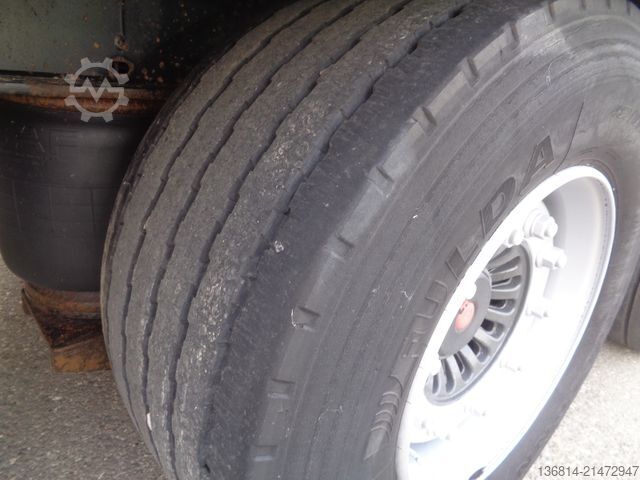 Auflieger mit Pritsche & Plane KÖGEL SN24 MEGA 435/50 R19,5 SAF