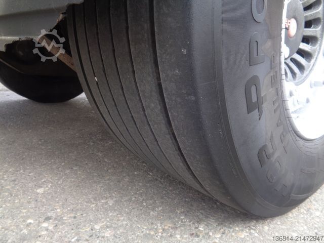 Auflieger mit Pritsche & Plane KÖGEL SN24 MEGA 435/50 R19,5 SAF