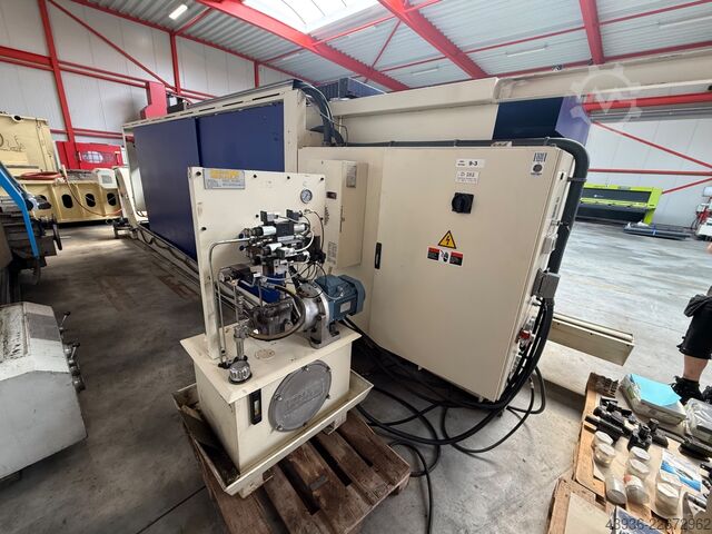 CNC Lathe with c-axis GEMINIS - GHT-4 Geminis GHT-4