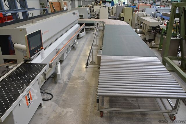 Laser-PUR-Kantenanleimmaschine HOLZ-HER LUMINA 1588
