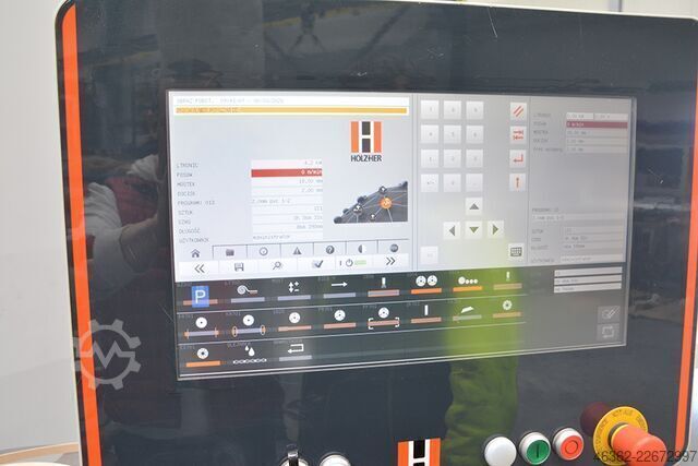 Laser-PUR-Kantenanleimmaschine HOLZ-HER LUMINA 1588