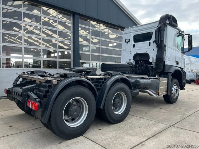 Standard-SZM Mercedes-Benz Actros 3340 S 6x4 Tractor Head