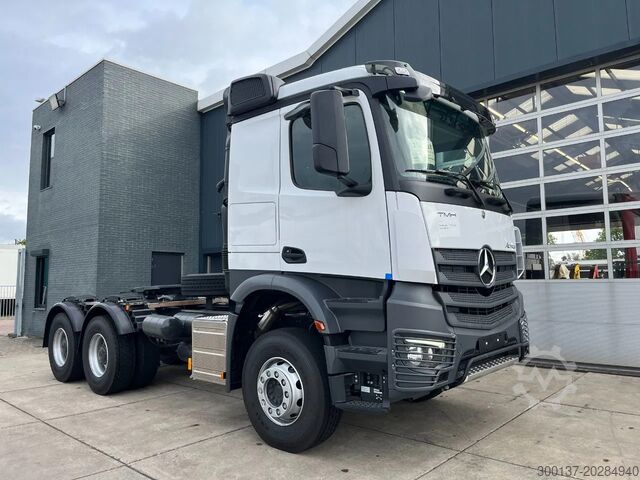 Standard-SZM Mercedes-Benz Actros 3340 S 6x4 Tractor Head