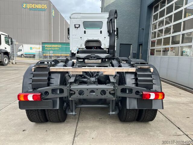Standard-SZM Mercedes-Benz Actros 3340 S 6x4 Tractor Head