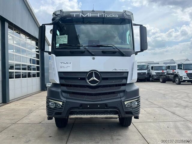 Standard-SZM Mercedes-Benz Actros 3348 S 6x4 Tractor Head