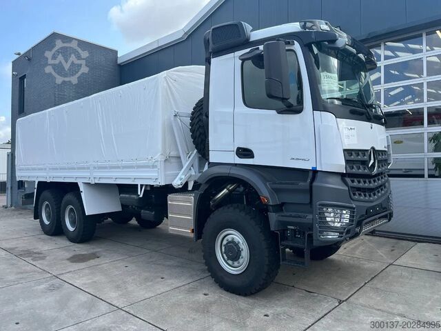 Plane Mercedes-Benz Arocs 3340 A 6x6 Cargo Truck