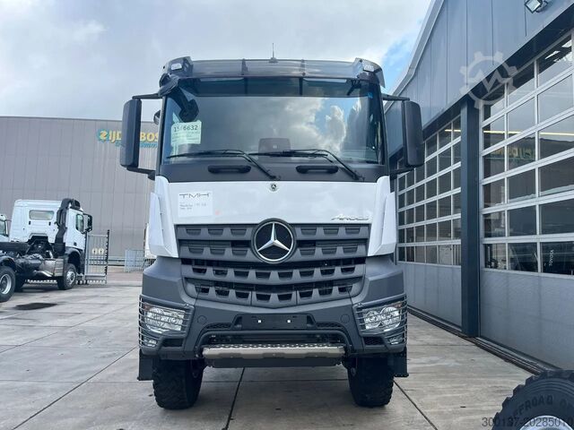 Tarpaulin Mercedes-Benz Arocs 3340 A 6x6 Cargo Truck