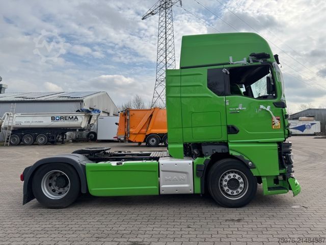Standard SZM MAN TGX 18.520 Unfallschaden/damaged Retarder