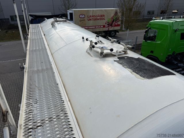 Siloauflieger KÄSSBOHRER Zementsilo 35 m³/3- Achsen/BPW Achsen