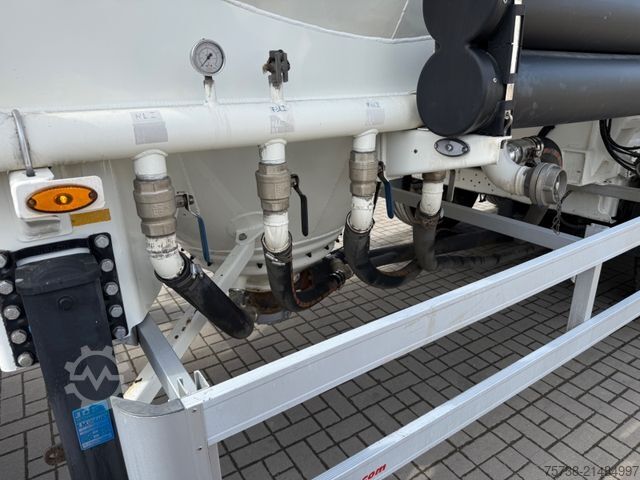 Siloauflieger KÄSSBOHRER Zementsilo 35 m³/3- Achsen/BPW Achsen