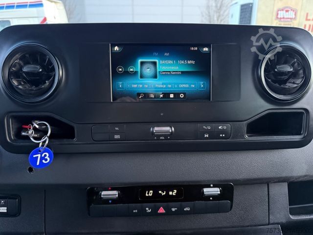 Pritschenwagen MERCEDES-BENZ Sprinter 319 CDI V6 Pritsche+Plane/DoKa/Klima