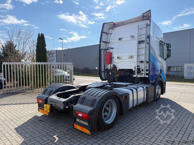 Volume tractor unit SCANIA R450 Lowliner/Leder/Hubsattelkupplung/Navi