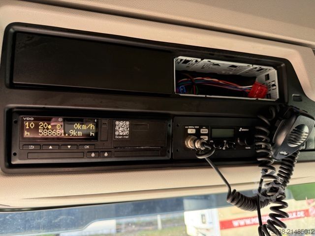 Volume tractor unit SCANIA R450 Lowliner/Leder/Hubsattelkupplung/Navi