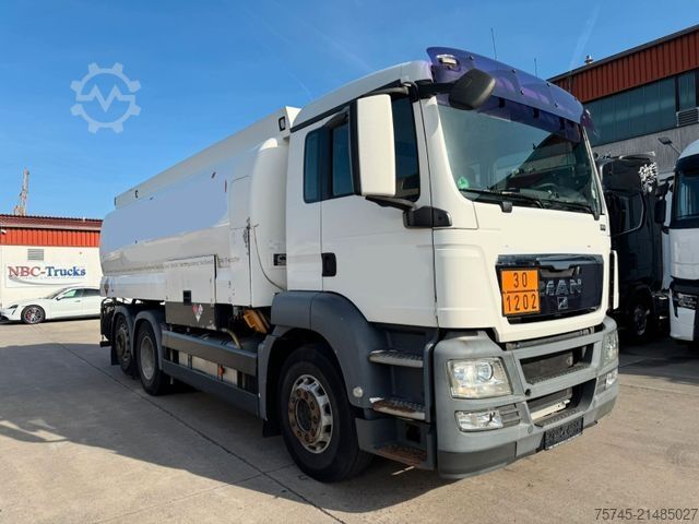 LKW mit Tankaufbau MAN TGS26.360 * OBEN & UNTEN * 3 KAMMER * ALUFELGEN*