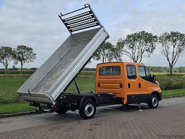 Tipper IVECO DAILY 35S18 3.0L 3 Zijden kipper