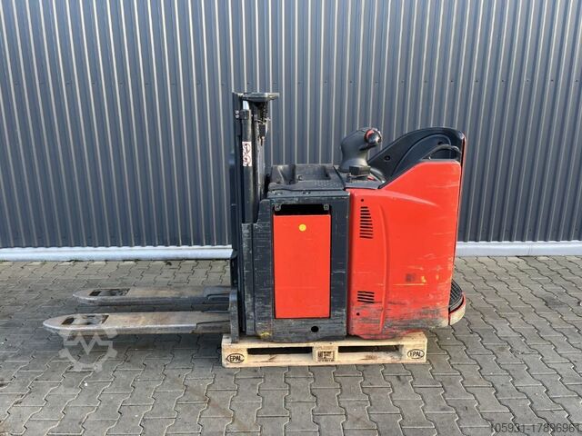 Fahrerstandstapler Linde D12SP