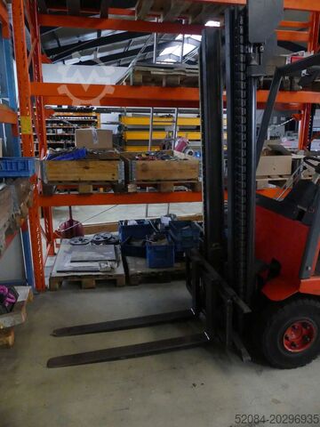 Linde electric forklift E25-01 Linde E25-01