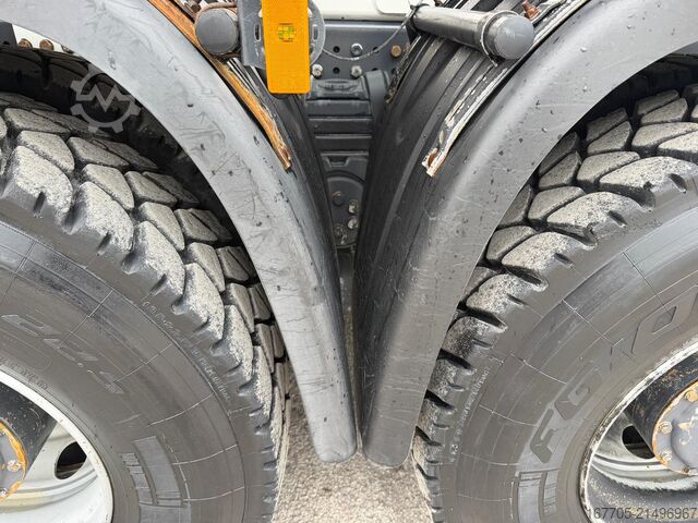 Concrete mixer truck Mercedes-Benz AROCS 4145